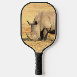 Schattige neushoorn in Afrika Pickleball Paddle