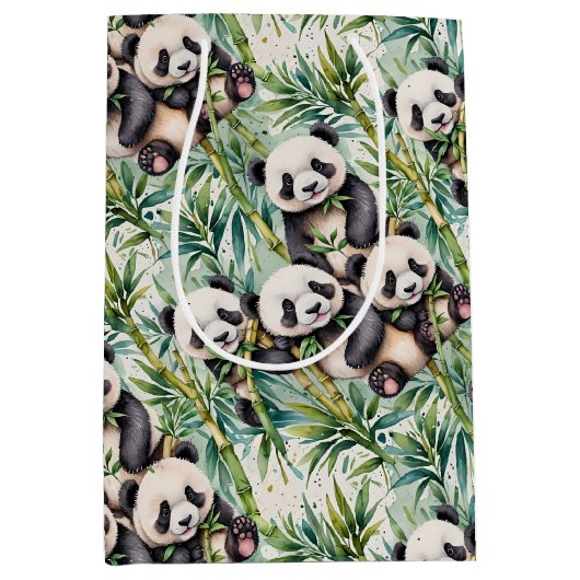 Schattige panda's en bamboe  medium cadeauzakje (Voorkant)