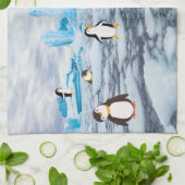 schattige pinguïns op Antarctica-ijs Theedoek (Gevouwen)