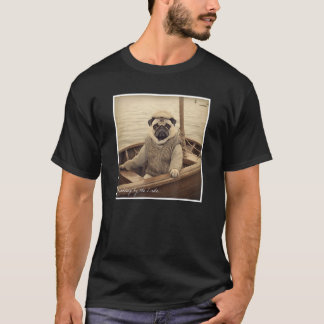 Schattige Pug Visser op een Boot Humor T-shirt