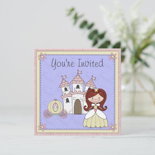 Schattige rood haar prinses sprookje verjaardagsui kaart (Staand voorkant)