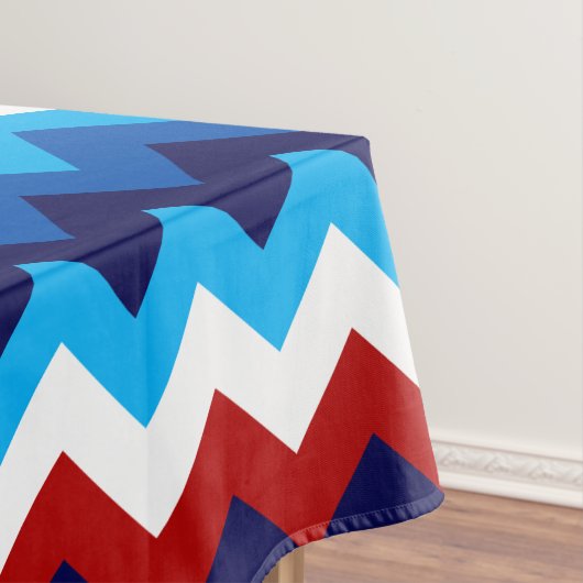 Schattige Rood Wit Blauw Chevrons Klein Tafelkleed (Voorbeeld)