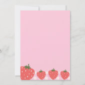 Schattige roze aardbei verjaardagsuitnodiging kaart (Achterkant)