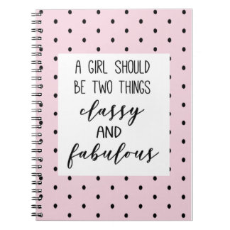 schattige roze pokstiften coco Chanel quote Notitieboek