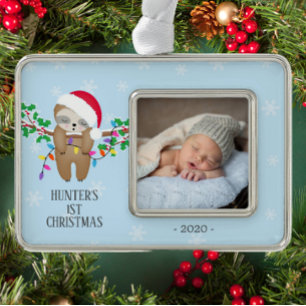 Schattige slaapluiaard eerste kerstfoto verzilverd kader ornament