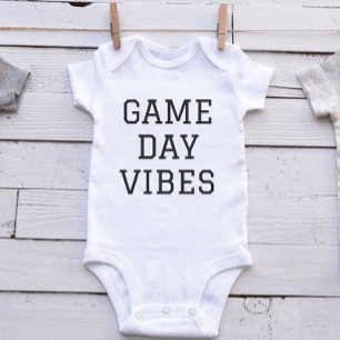 Schattige Spel Dag Baby Bodysuit – Football Seizoe