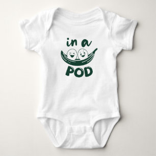 Schattige tweeling twee erwten peul romper