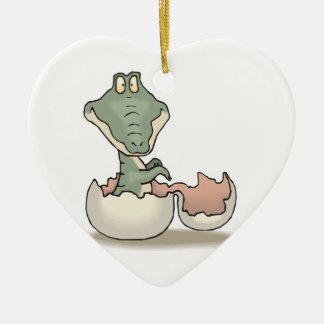 schattige uitkomende baby alligator keramisch ornament