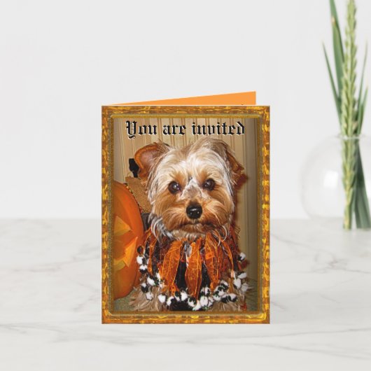 Schattige Yorkie Halloween Bash Invite (Voorkant)