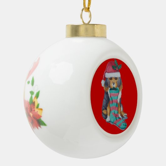 schattige zwarte en bruine kerstpup keramische bal ornament (Links)