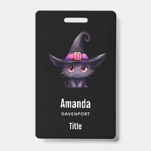Schattige zwarte kat met heksenhut badge