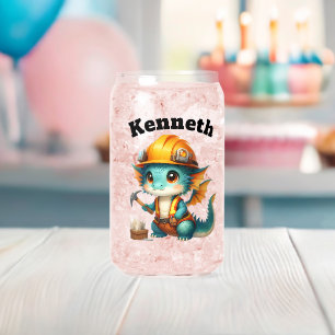 Schattigee baby-draak in een werkplaats blikvorm glas