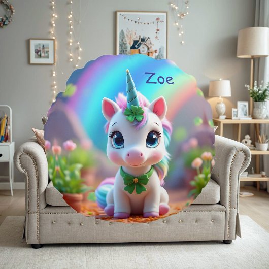 Schattigee baby eenhoorn en regenboog, meisjes rond kussen