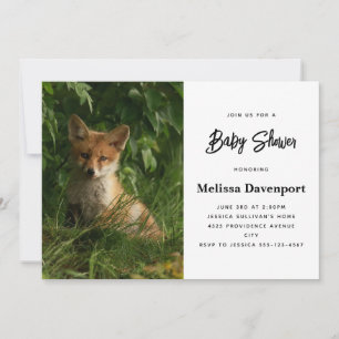 Schattigee Baby Fox in een Green Forest Baby showe Kaart