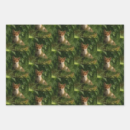 Schattigee Baby Fox in een Green Forest Pattern Inpakpapier Vel (Voorkant 3)