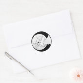Schattigee Bat en Volle Maan Halloween Ronde Sticker (Envelop)