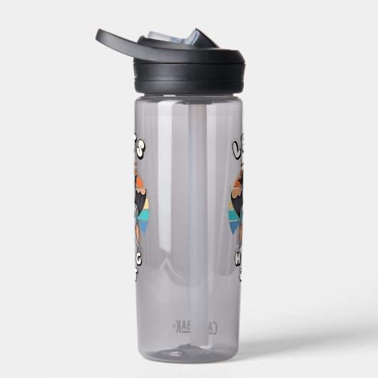 Schattigee Bat Hanging en Retro Sunset | Laten we Waterfles (Rechts)