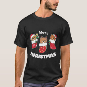 Schattigee bevers in kerstkousen voor kerst t-shirt