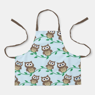 Schattigee bruine uilen op takken blauw schort
