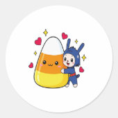 Schattigee Bunny Hugging Candy Corn Ronde Sticker (Voorkant)