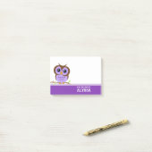 Schattigee Cartoon Paarse Uil Post-it® Notes (Op bureau)