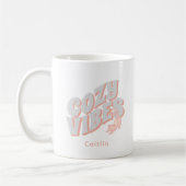 Schattigee 'Cozy Vibes' Pastel Cat Gepersonaliseer Koffiemok (Links)