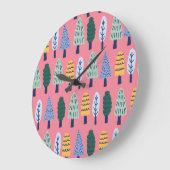 Schattigee dennenbomen: het patroon van kinderen. grote klok (Hoek)