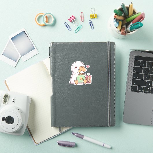 Schattigee eend houdt van aardappelchips en Boba-t Sticker (iPad Cover)