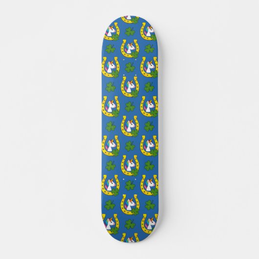 Schattigee Eenhoorn op St Patrick's Day Pattern Skateboard (Voorkant)