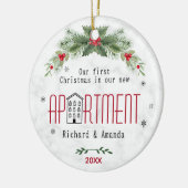 Schattigee eerste kerst in ons nieuwe appartement  keramisch ornament (Links)