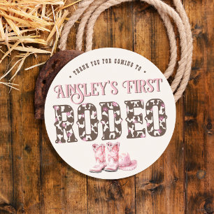 Schattigee eerste Rodeo Roze gepersonaliseerde 1e  Ronde Sticker