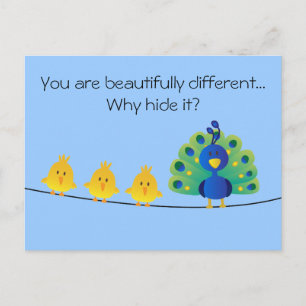 Schattigee en kleurrijke vogeltoon en een pauw briefkaart