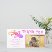 Schattigee Gecko Hagedis Roze Girly Verjaardagsfot Bedankkaart (Staand voorkant)