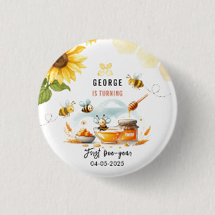 Schattigee gele bij & zonnebloem 1e bijendag verja ronde button 3,2 cm