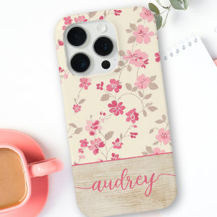 Schattigee gepersonaliseerde houten bloemenscript  iPhone 15 pro case