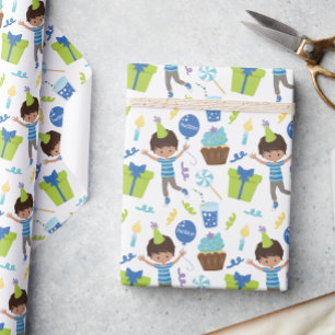 Schattigee gepersonaliseerde verjaardagsjongen cadeaupapier