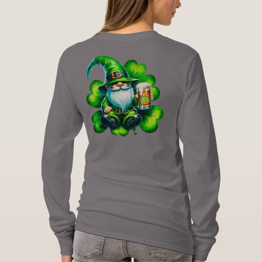 Schattigee Gnome St Patrick's Day met bier | T-shirt (Achterkant)