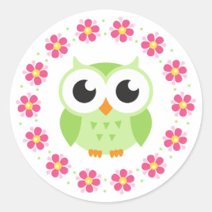 Schattigee groene uil binnen roze bloemrand ronde sticker