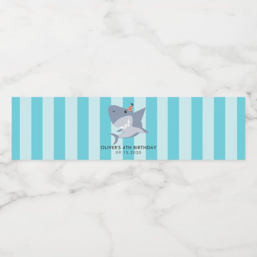 Schattigee haai thema jongens verjaardagsfeestje waterfles etiket (Enkel label)
