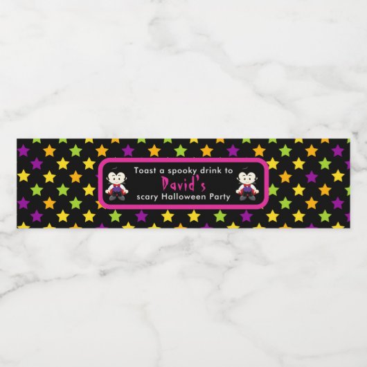 Schattigee Halloween Vampire Boy Halloween Party Waterfles Etiket (Enkel label)
