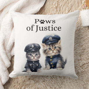 Schattigee katten in politie-uniformen Paws of Jus Kussen