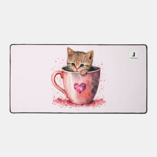 Schattigee kitten in een theekopje met harten Mono Bureaumat (Voorkant)