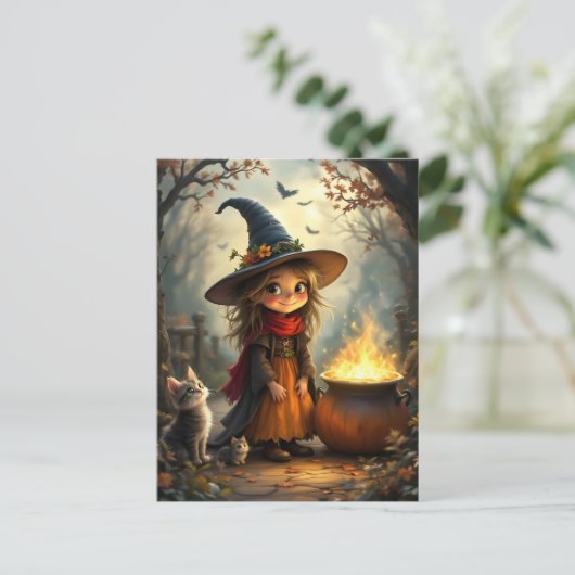 Schattigee kleine heks in het bos met heksenketel briefkaart (Staand voorkant)
