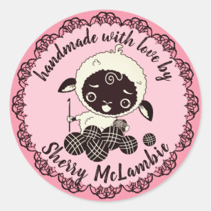 Schattigee lamshaak haak handgemaakt met liefde st ronde sticker