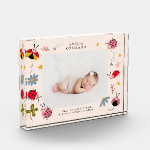 Schattigee lieveheersbeestje baby meisje foto Keep