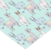 Schattigee Llama Pattern Illustratie op Groen Tafelkleed (Gekanteld)