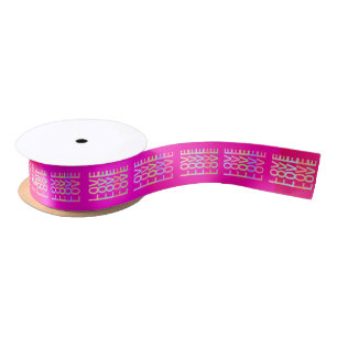 Schattigee "LOVE" Typografie op Hot Pink en Red Lint