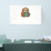 Schattigee Luiaard met Koffie Mok – Gezellig Relax Spandoek (Beurs)