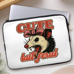 Schattigee maar wilde possum: sarcastische Humor Laptop Sleeve