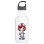 Schattigee manga verpleegkundige met rood haar gep waterfles (Voorkant)